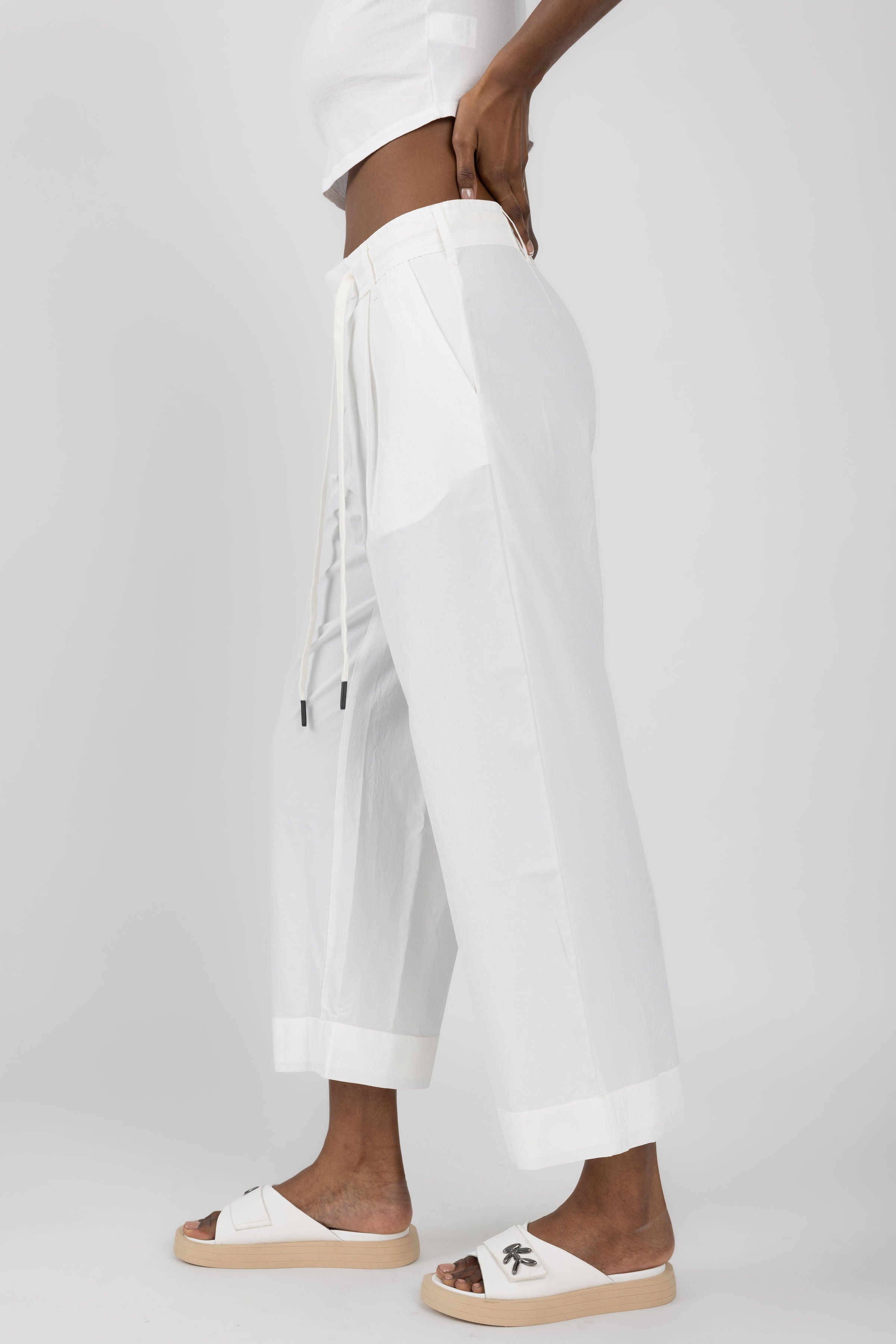 Cropped Pant in White