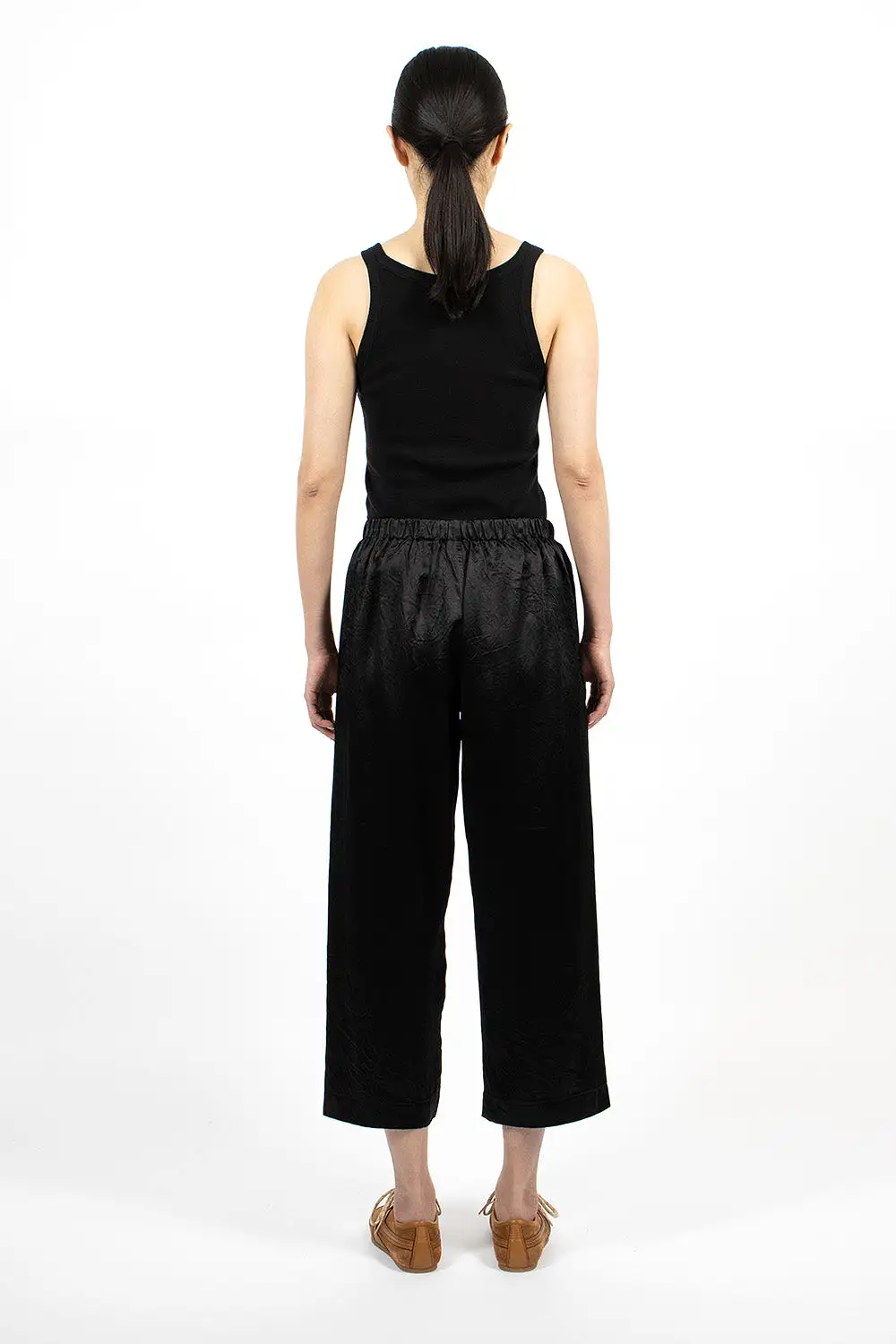 Cropped Pull-On Pant Black