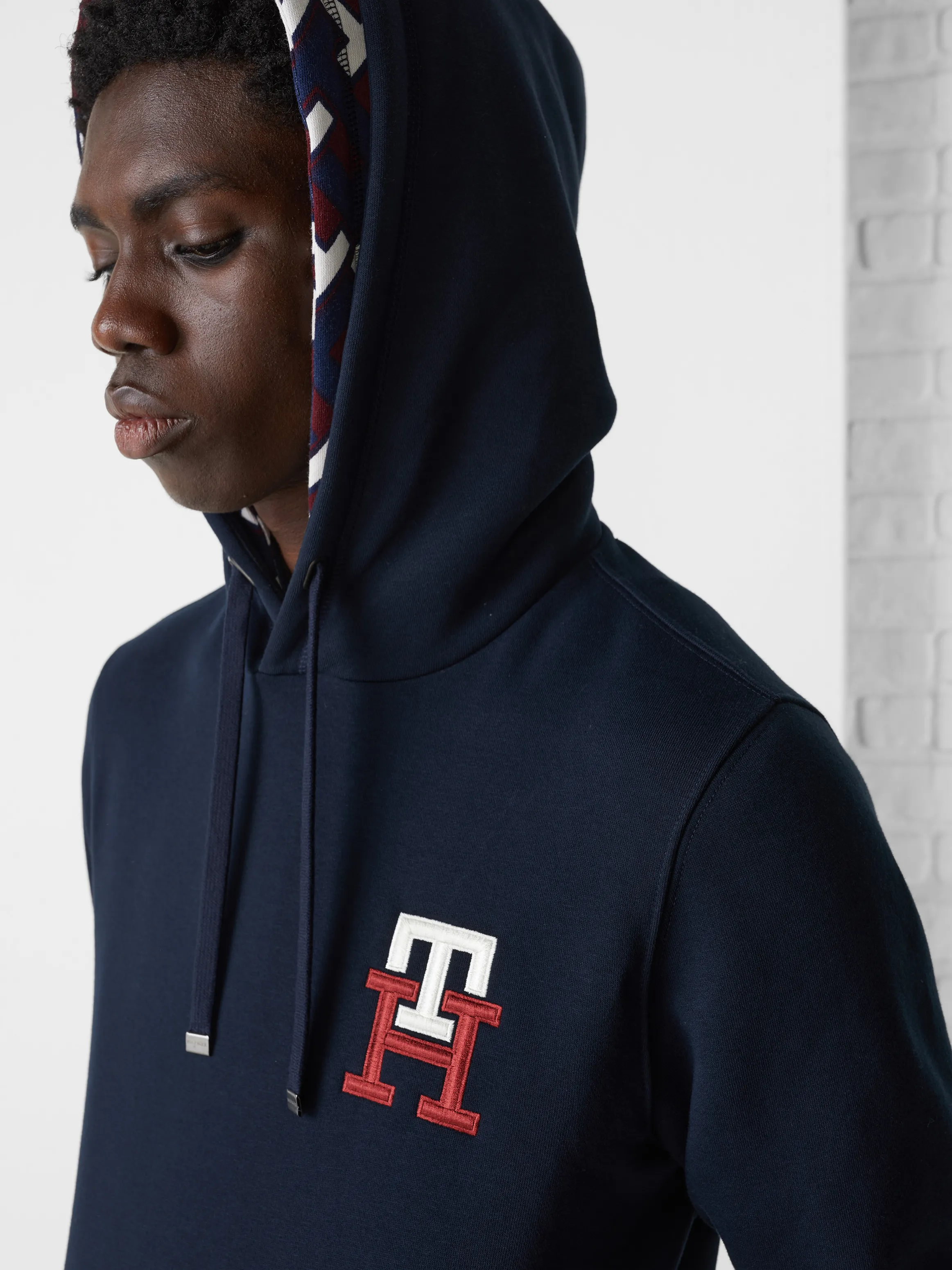 Essential Monogram Hoodie | Sweatshirts & Hoodies | Tommy Hilfiger