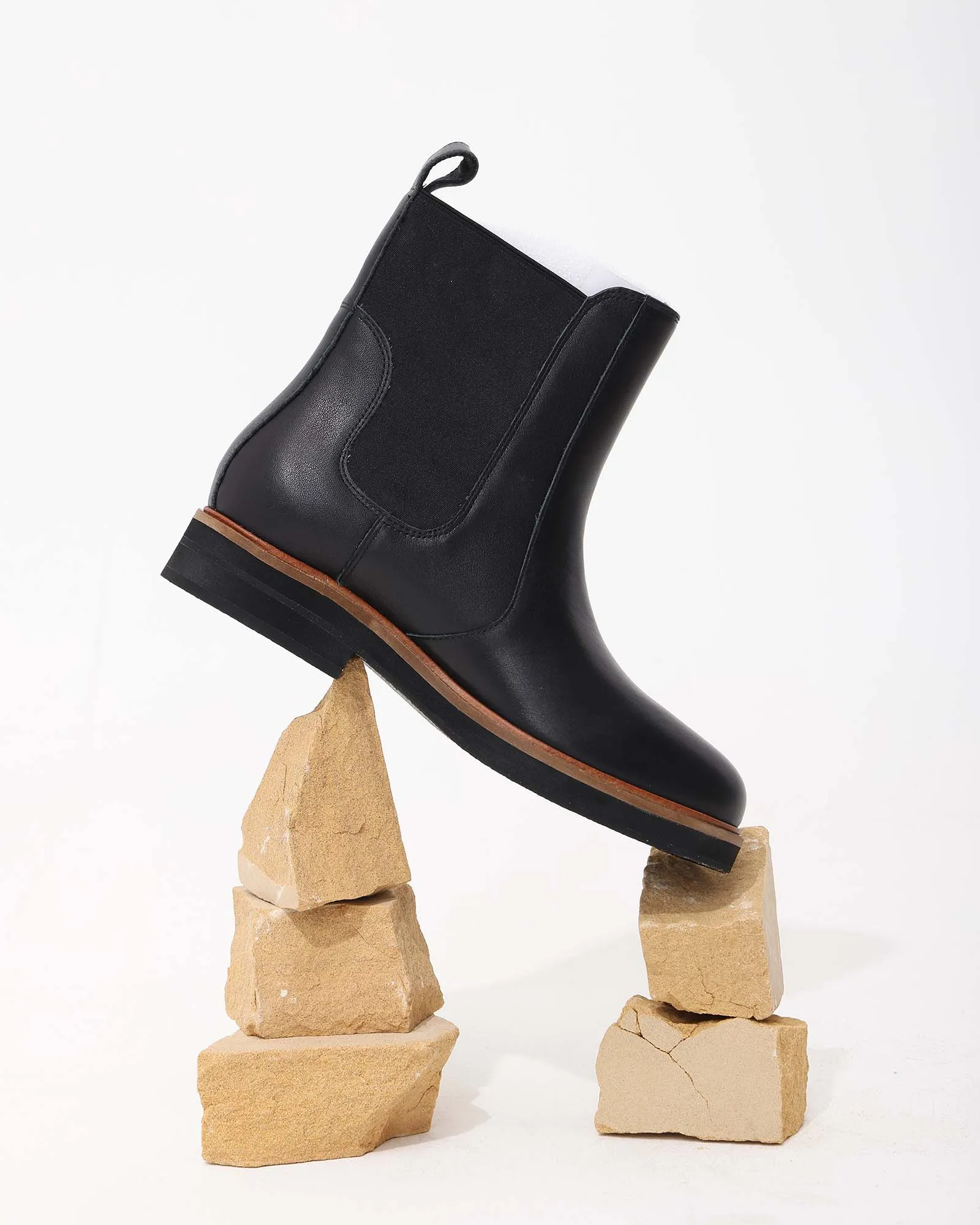 Genesys Leather Chelsea Boots