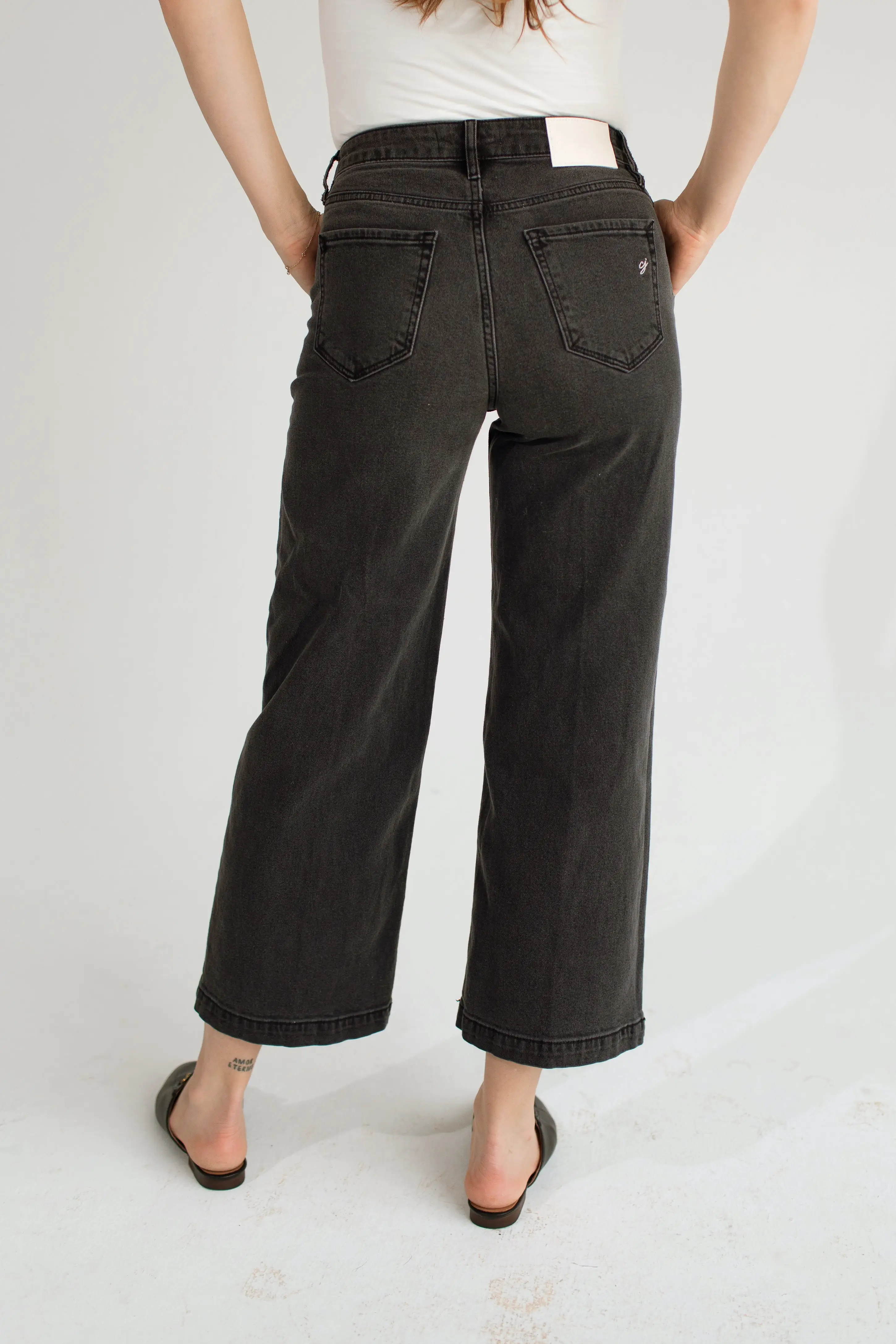 Hendrix Wide Leg Jeans