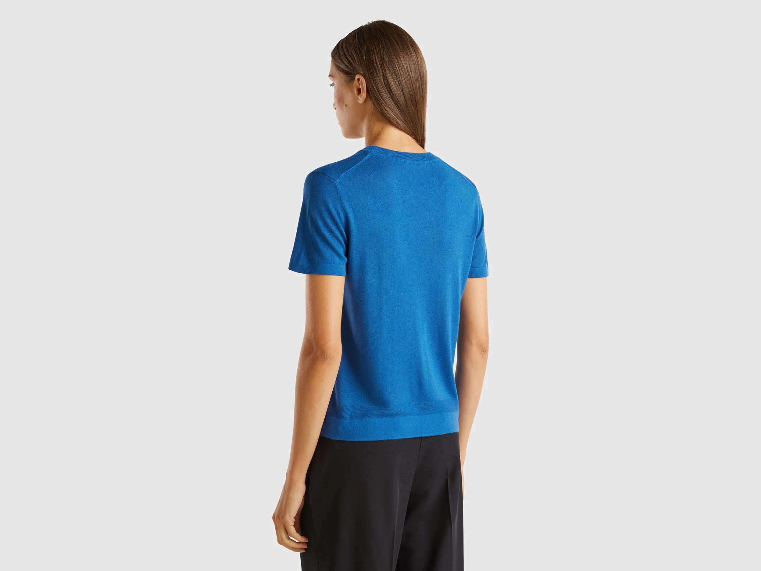 Short sleeve sweater in silk blend - Air Force Blue | Benetton