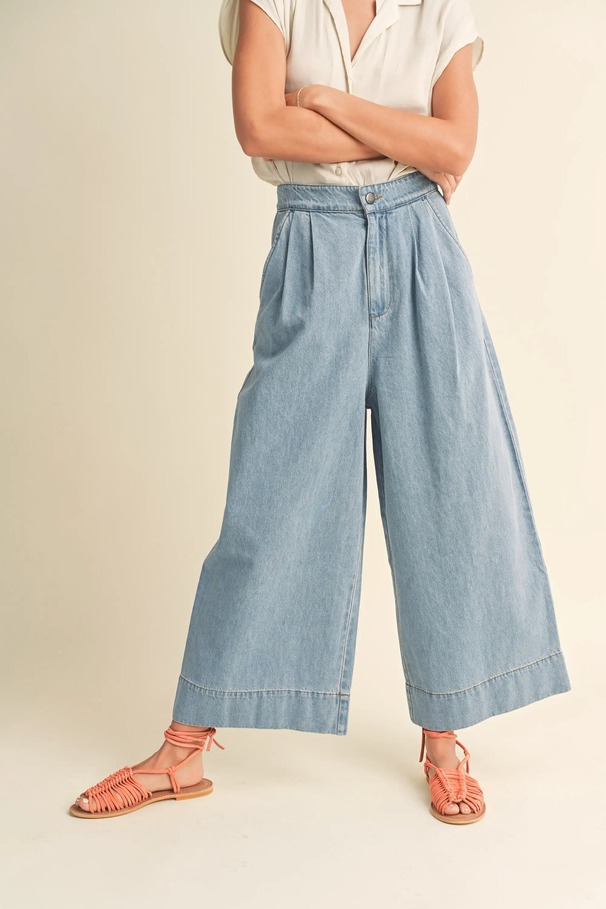 The Marcie Wide Leg Cropped Pant