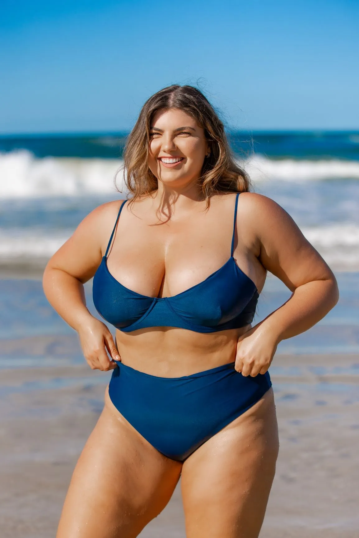 TROPEZ BIKINI TOP IN MIDNIGHT TEAL